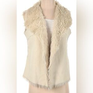 Au Lieu Women’s Faux Fur Vest